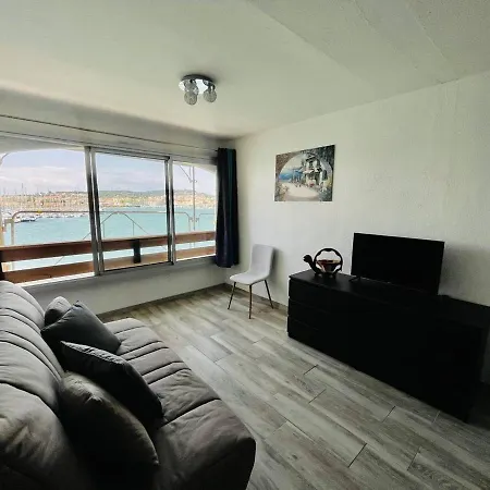 Studio Cap D'agde, 2 Pieces, 4 Personnes - Fr-1-723-103 * Агд